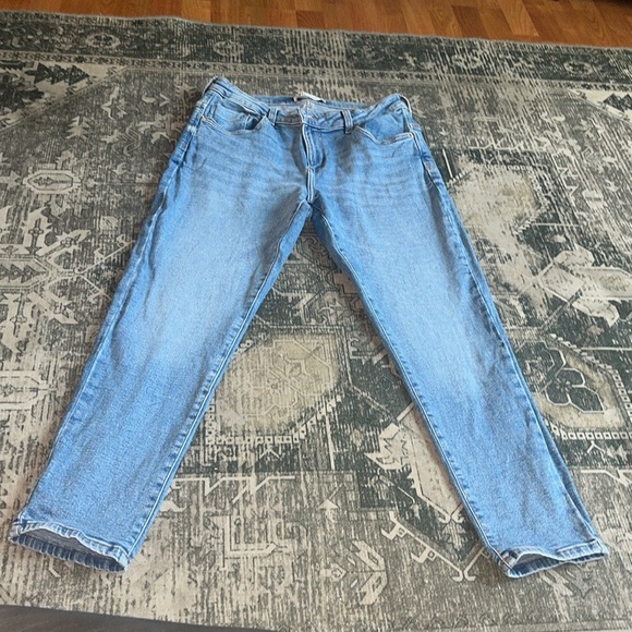 Zara women’s Light Blue Jeans size 14 - Picture 1 of 7